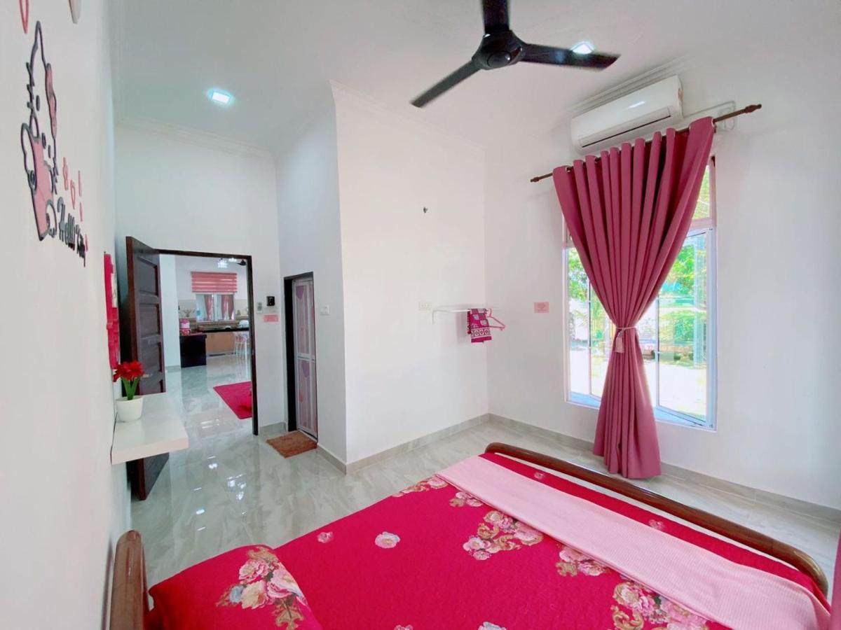 Вилла Hellokitty House - Unit 1 Куала-Тренгану Экстерьер фото